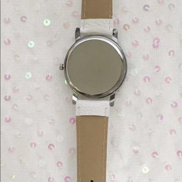 I’m Late Anyway Quartz Statement Watch. NWT - Picture 10 of 12